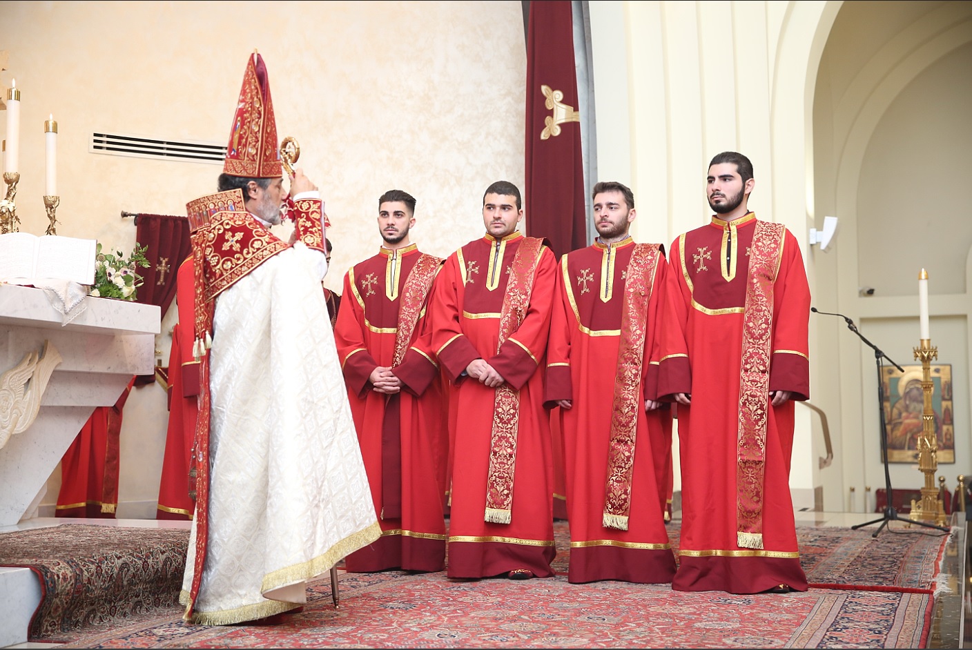 ONLINE COURSE: Reading Armenian, for Deacons & Altar Servers - The Armenian  Church