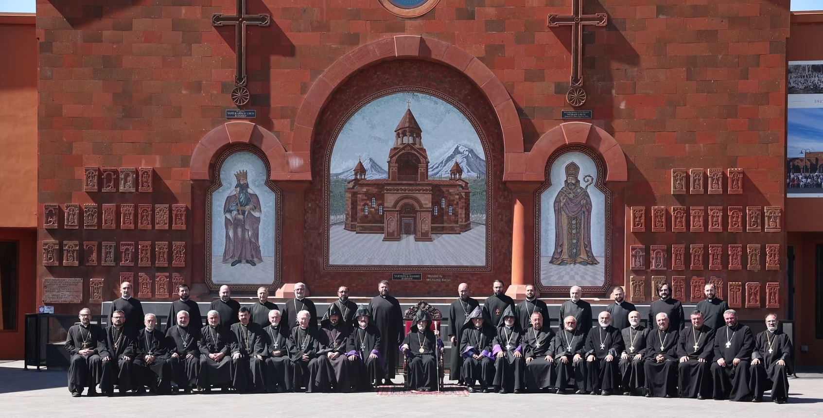 Diocesan Primate Presides Over Last Clergy Conference of the Year 