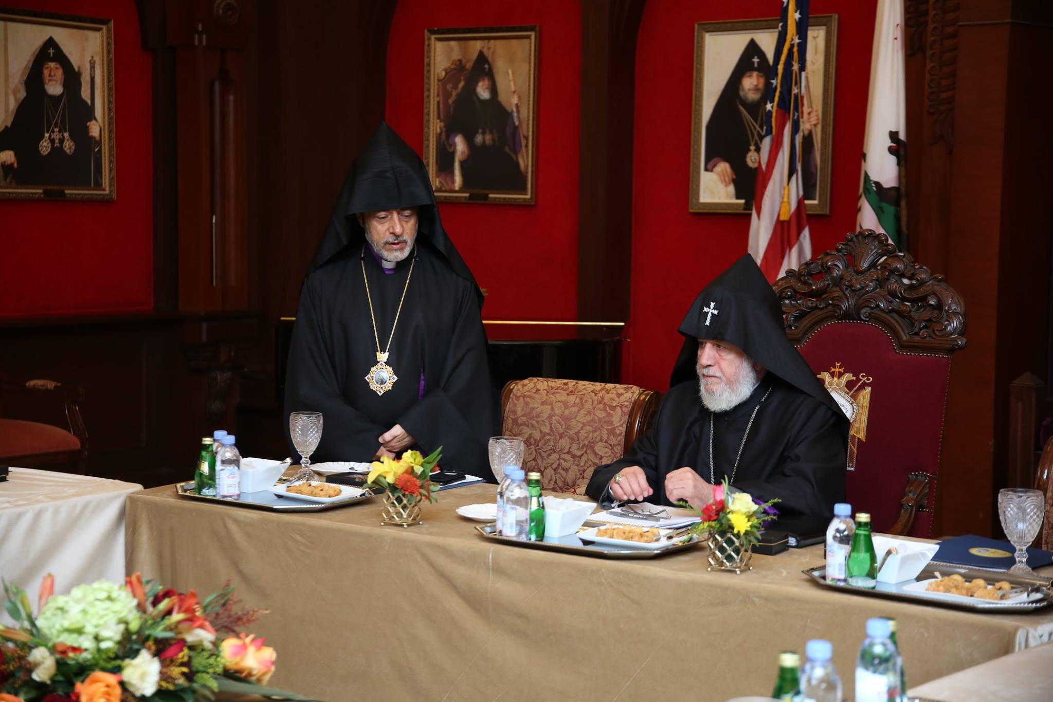 ԱՄՆ Հայոց Արևմտյան Թեմի Առաջնորդարանում Տեղի Ունեցավ Գերագույն Հոգևոր Խորհրդի Հերթական Ժողովը