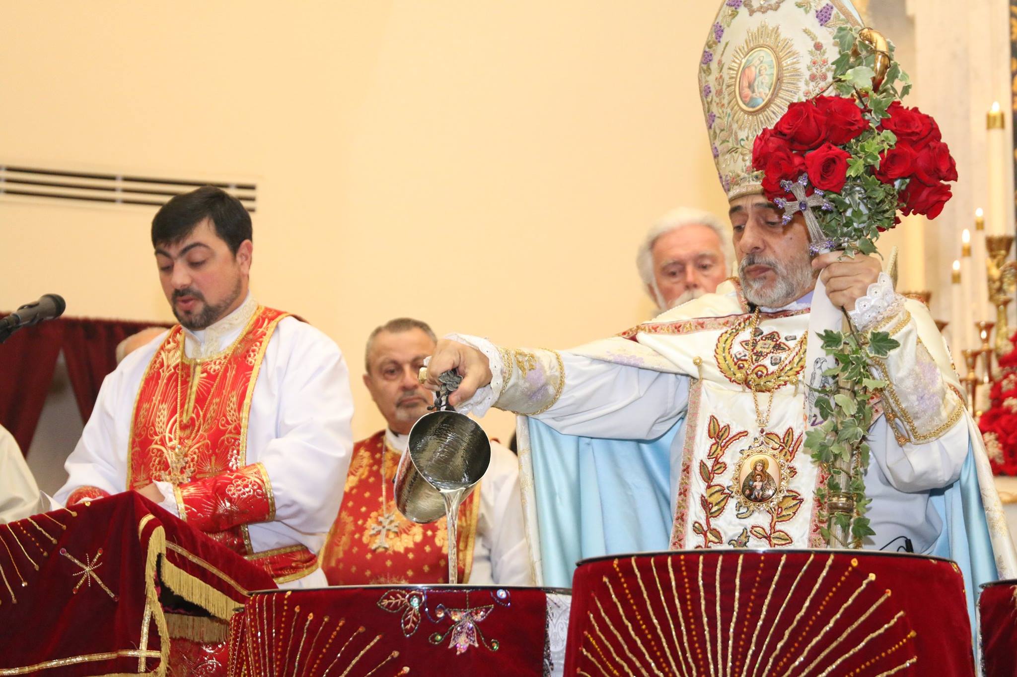 Schedule of Services of the Feast of the Nativity and Theophany - ԺԱՄԱՆԱԿԱՑՈՅՑ ՍԲ. ԾՆՆԴԵԱՆ ԱՐԱՐՈՂՈՒԹԻՒՆՆԵՐՈՒ