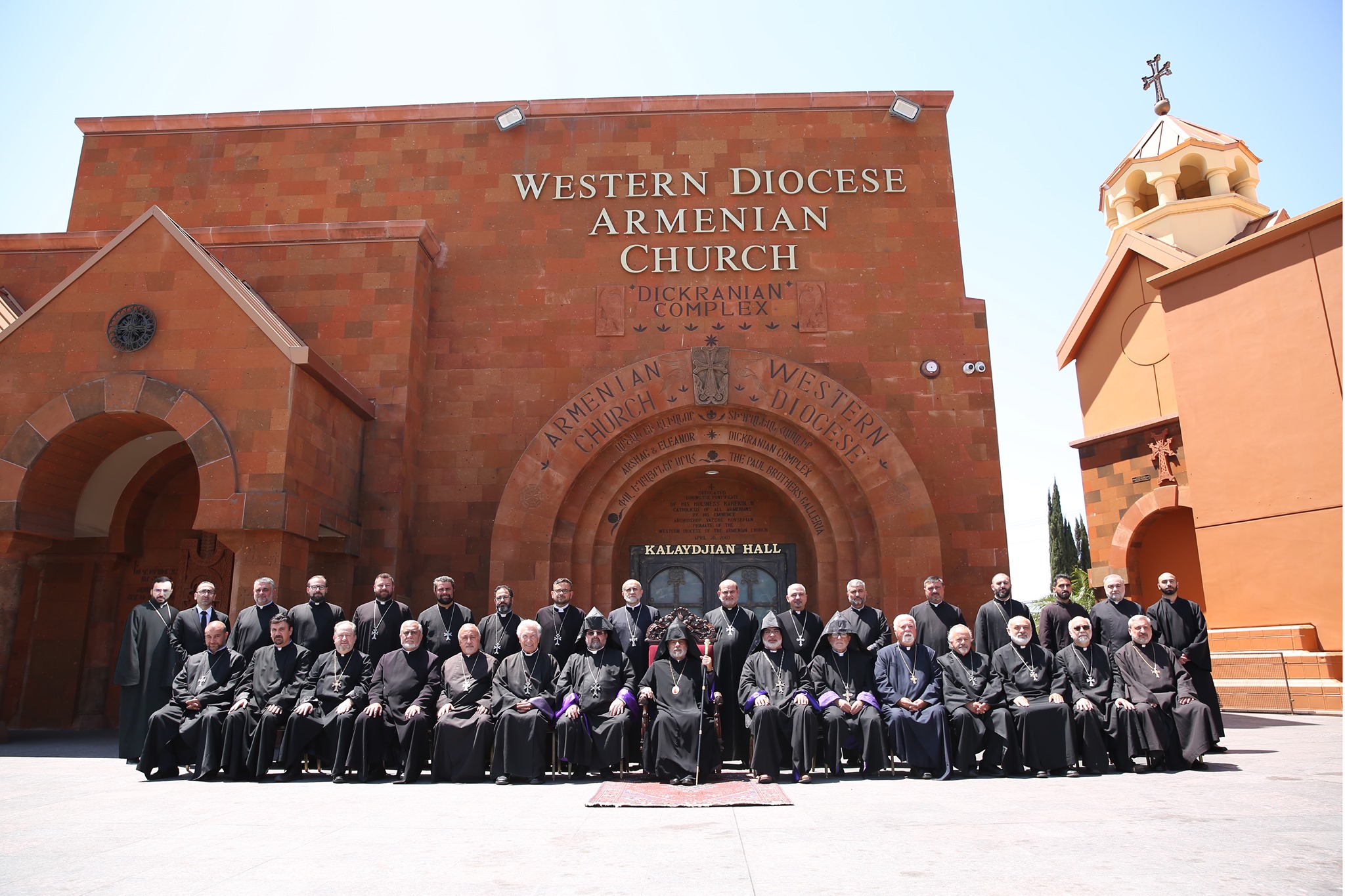 ԱՐԵՒՄՏԵԱՆ ԹԵՄԻ ՀՈԳԵՒՈՐԱԿԱՆԱՑ ԸՆԴՀԱՆՈՒՐ ԺՈՂՈՎ 