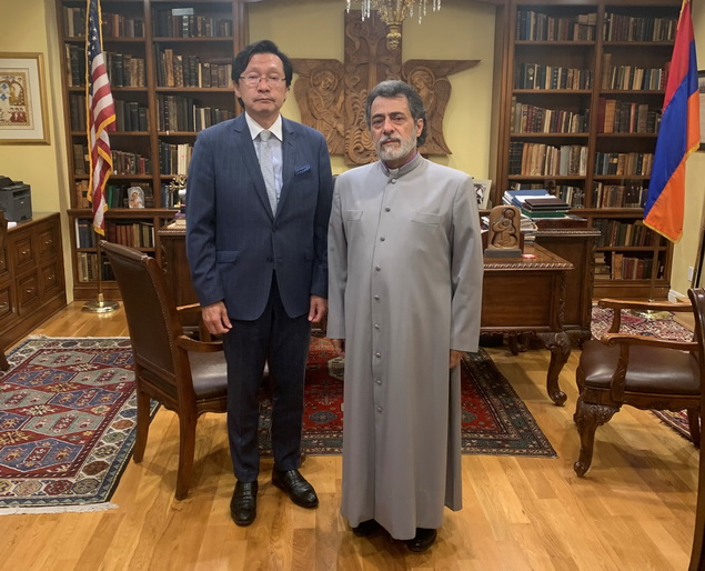 Japanese Consul General H.E. Akira Muto Visits the Western Diocese