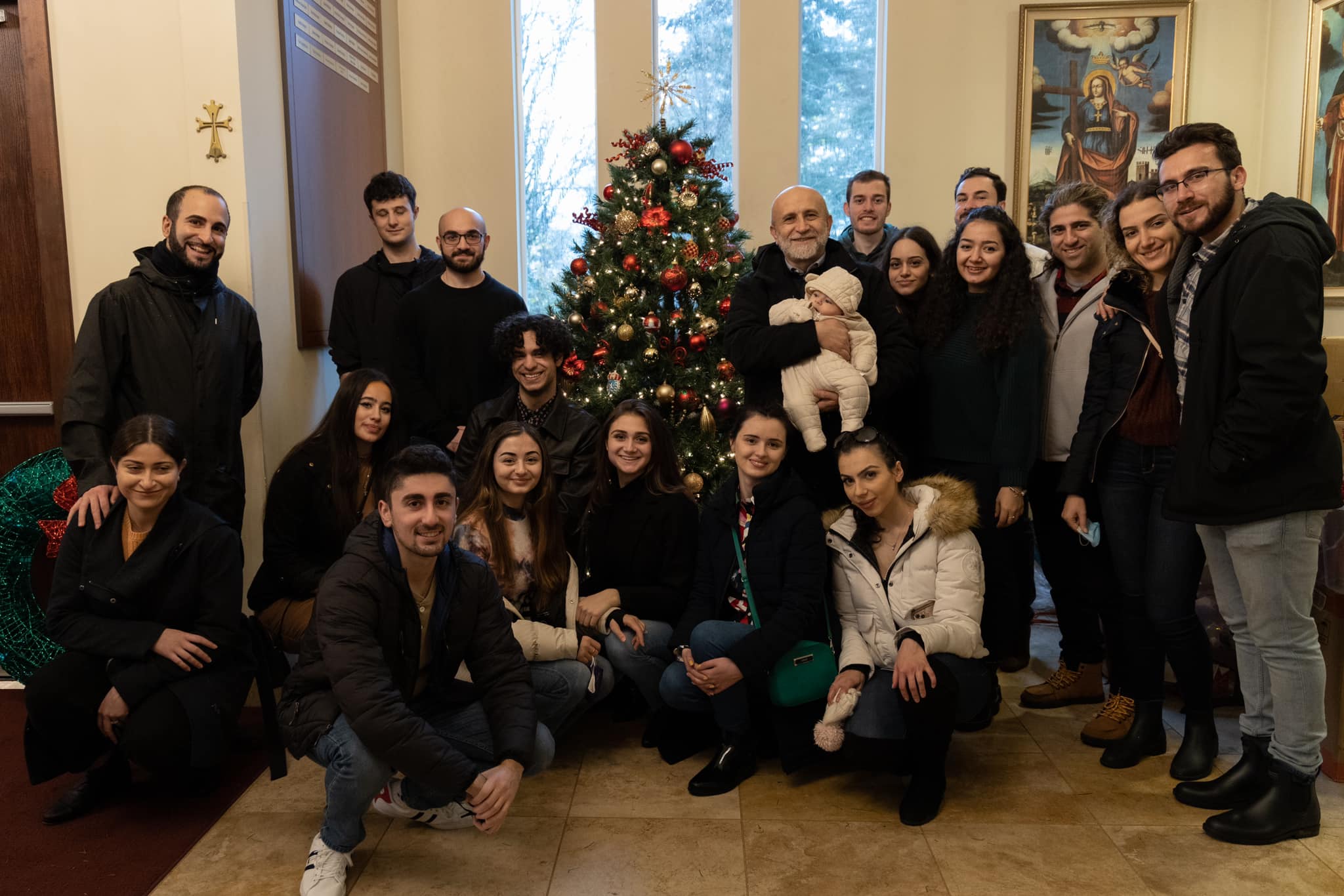 ACYO of Holy Resurrection Armenian Church takes part in Christmas Tree Decoration
