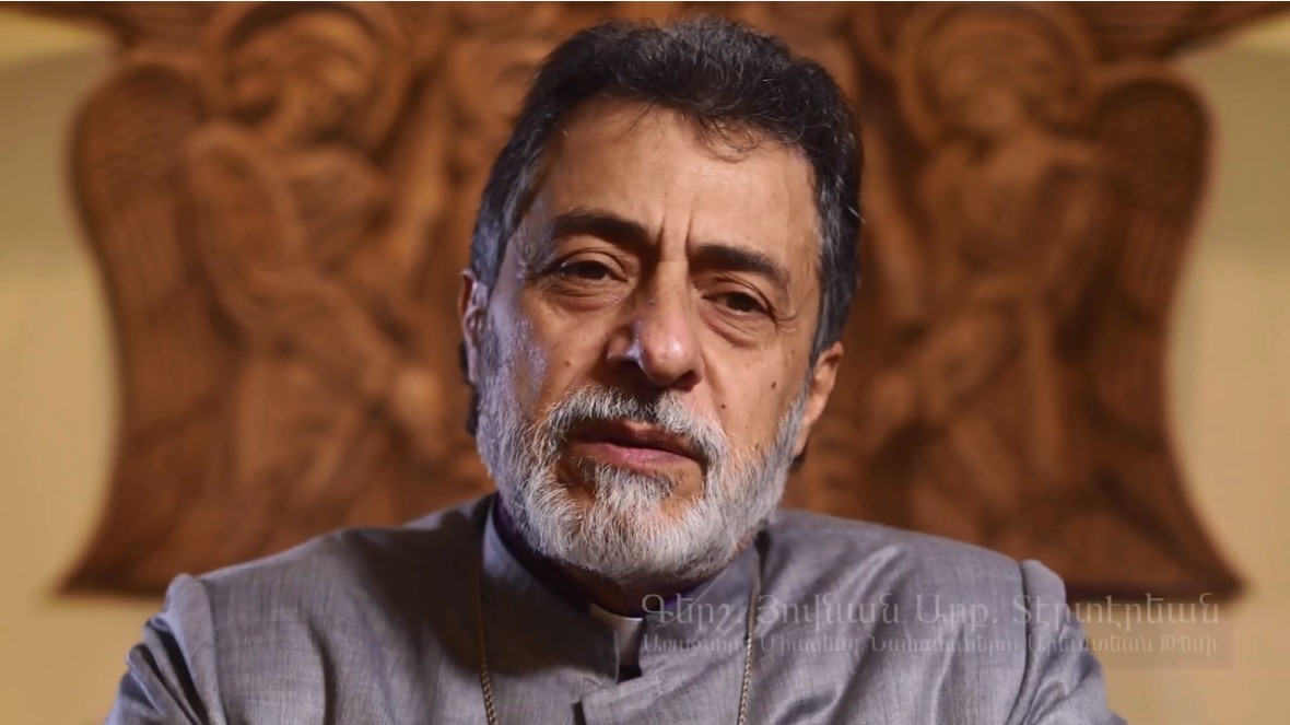 ՆԱՄԱԿ ՀԱՅ ՔՐԻՍՏՈՆԵԱՅ ԸՆՏԱՆԻՔԻՆ 2022 ԹՈՒԱԿԱՆԸ՝ ՀԱՅ ՔՐԻՍՏՈՆԵԱՅ ԸՆՏԱՆԻՔԻ ՏԱՐԻՆ