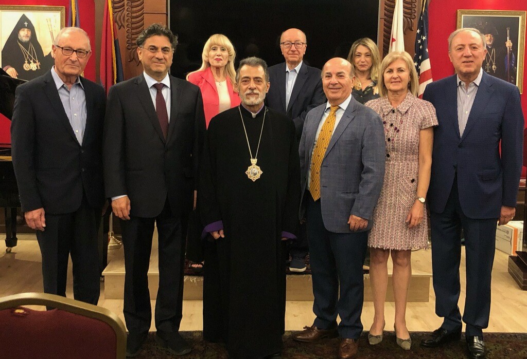 Դասախօսական երեկոյ Դոկտ. ՀՐԱՉ   ՉԻԼԻՆԿԻՐԵԱՆ  «21-րդ Դարուն Սփիւռքի Մէջ Ապրիլ Եւ Հայ Մնալ » խորագրով  