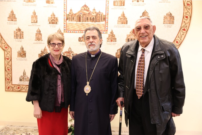 Diocesan Primate Bestows the Highest Honor of the Western Diocese upon Benefactor Aris Stambolian