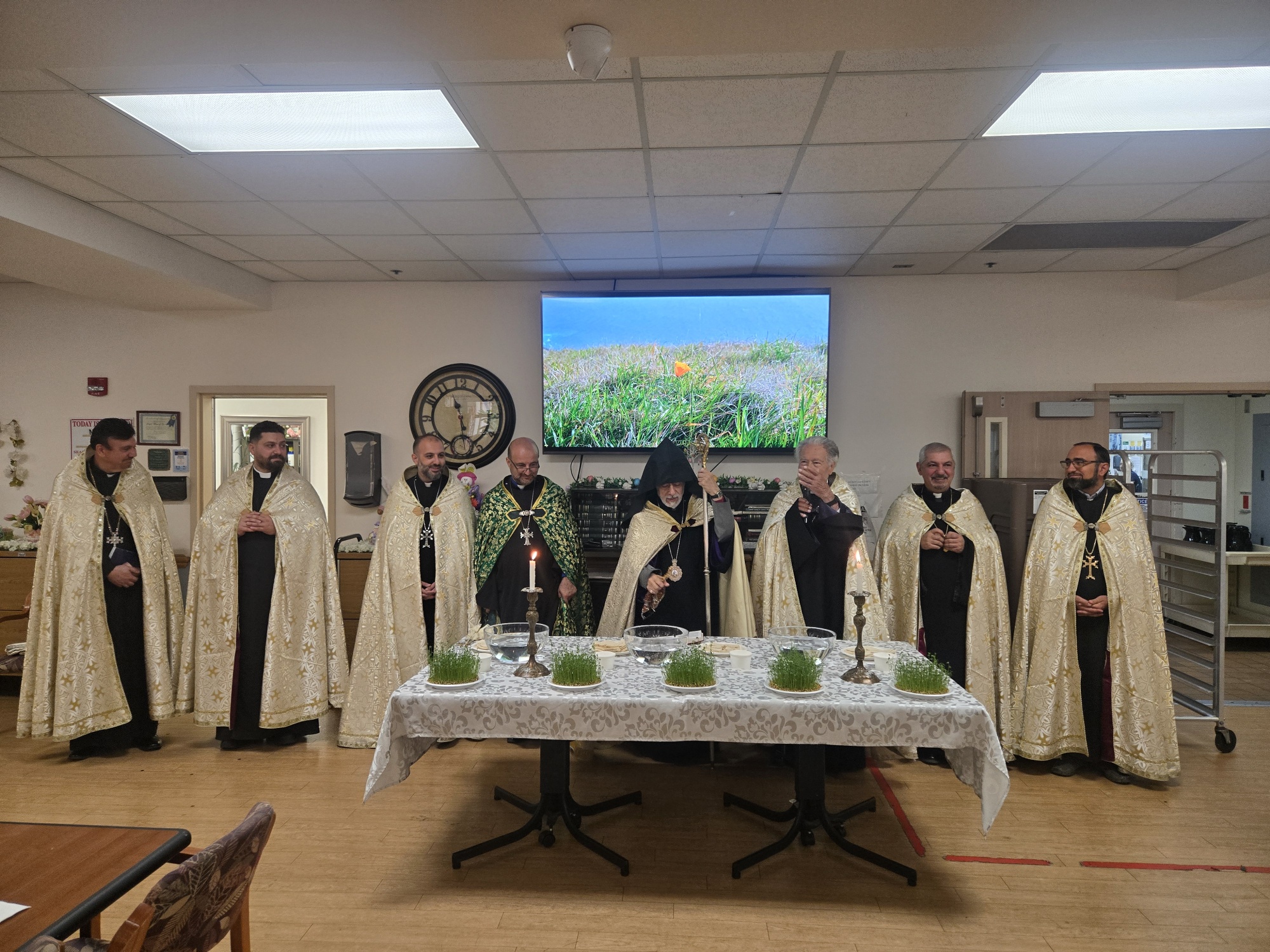 Ararat Home residents receive Easter greetings from Diocesan clergy 